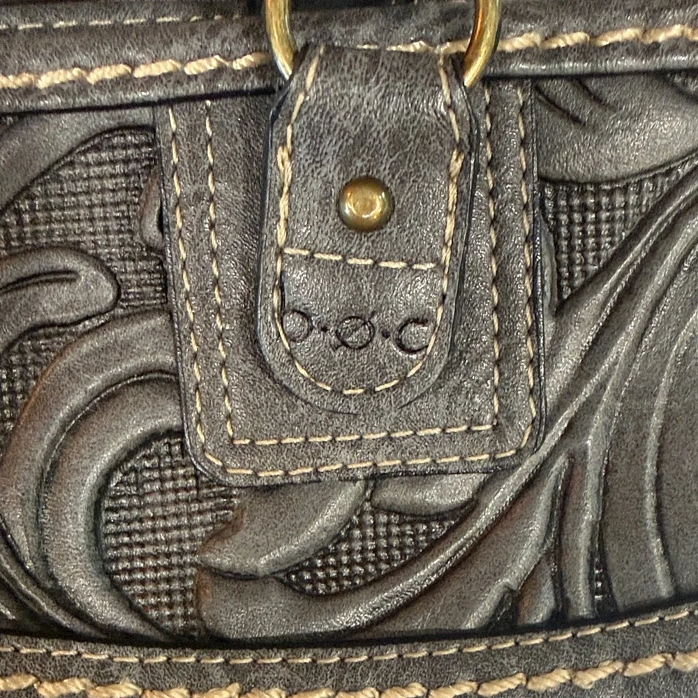 BOC Gray Embossed Leather Crossbody with Buckle Accent - Picture 2 of 7